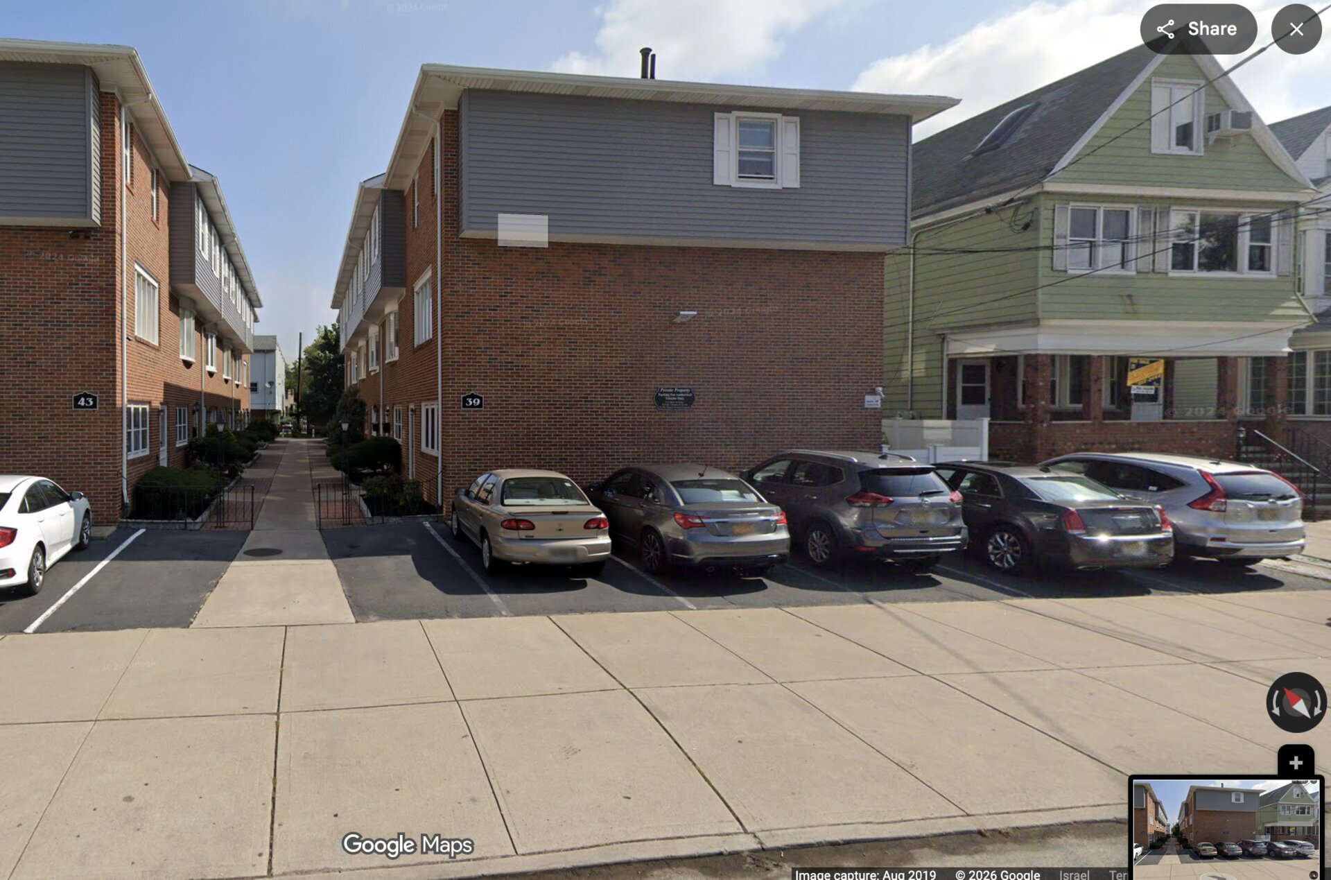 39 W 30th Street — front of the house